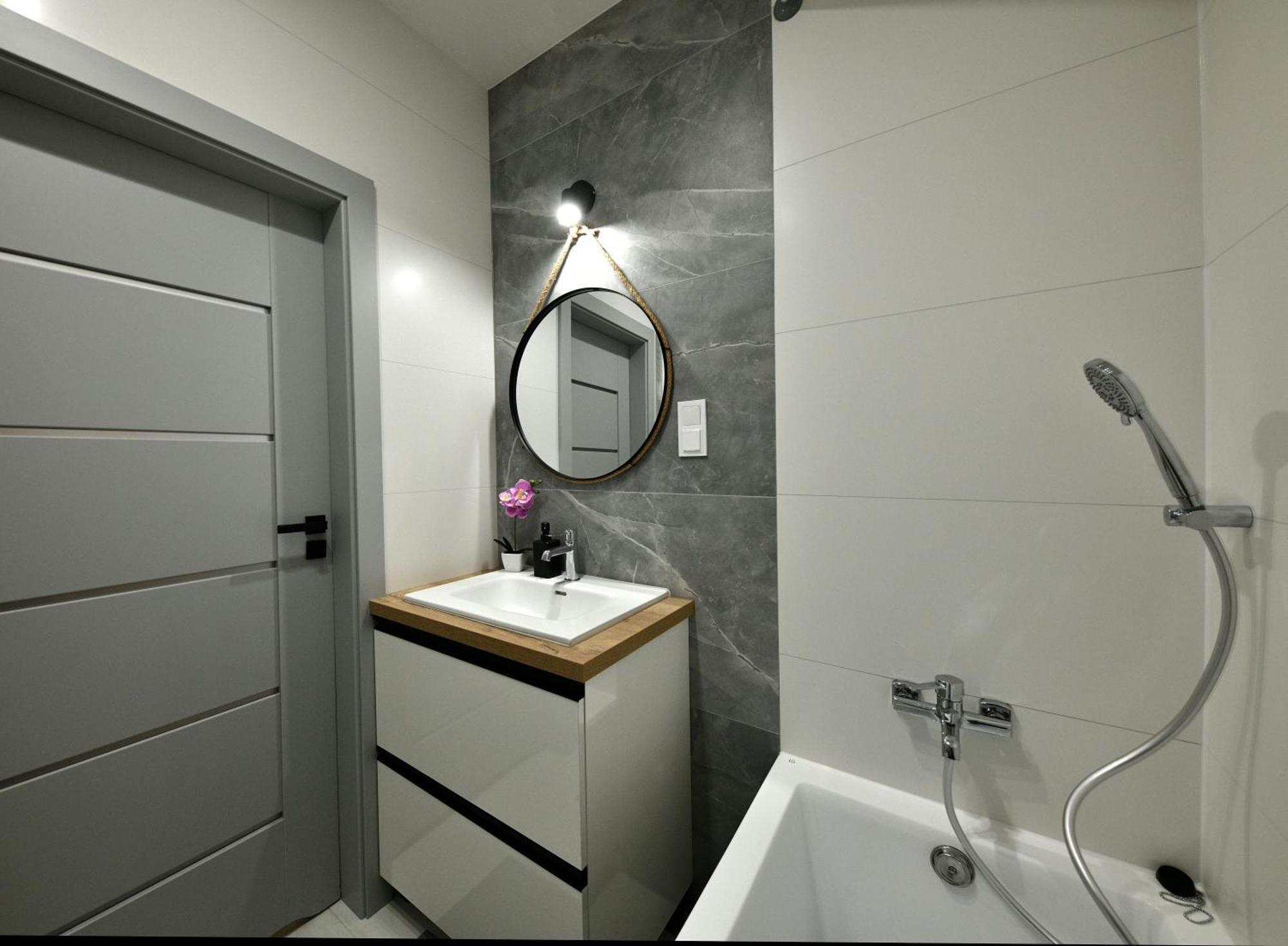 Superapart Prymasa 1000-Lecia 6A, Hidden Gem - Ideal For Relaxation & Escapes Rzeszow Luaran gambar